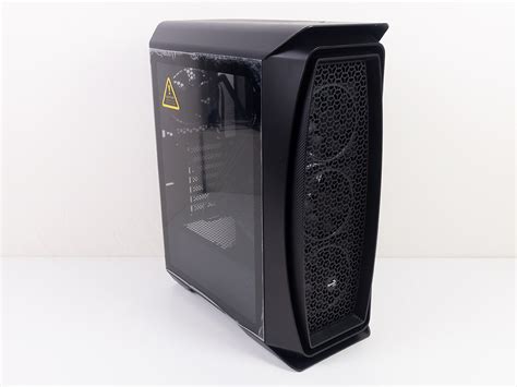 Aerocool Aero One Eclipse Review - Style and Function for the Masses ...
