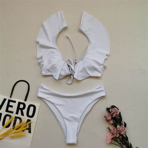 Beach Babe Alert Turn Up The Heat With This Hot And Happening One Piece Himiway Women S Split