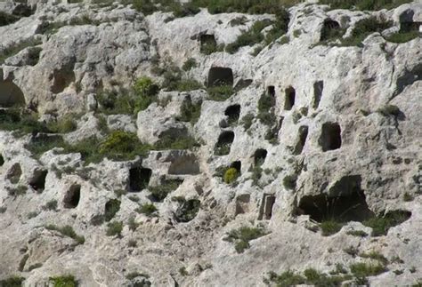 Tour Delle Aree Archeologiche Di Enna Sicily In Tour