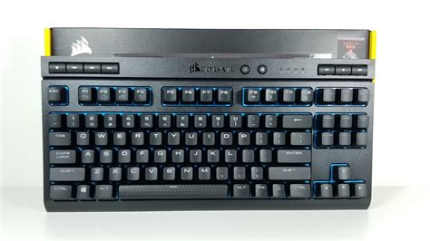 Corsair K63 Wireless Mechanical Gaming Keyboard and Lapboard Combo ...