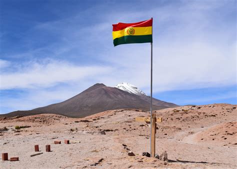 Discover Bolivia's Rich Culture and Stunning Landscapes 🇧🇴 - Ancient