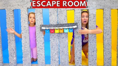 Ruby and Bonnie Escape Room Challenge - YouTube