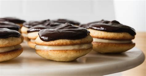 The Best Boston Cream Whoopie Pies The Live In Kitchen