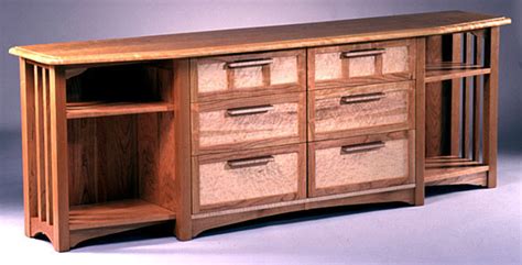 Cabinetry Jeff Lind • Fine Woodworking