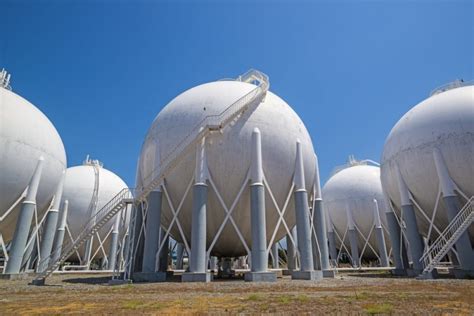 LNG Firm Receives Positive FERC Review Daily Energy Insider