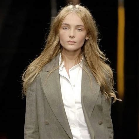 snejana onopka net worth 2024