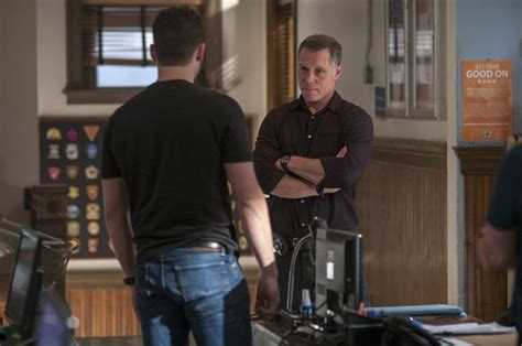 Chicago Pd Season Episode Review End Of Watch Tv Fanatic Hot Sex Picture