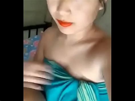 You Can See Boob Hide In The Room Xnxx