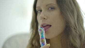 Jeune Femme Blonde Nue Se Masturbant Seule Xvideos