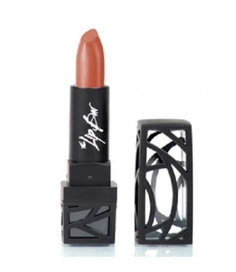 Nude Lipsticks To Try On National Lipstick Day Essence Essence