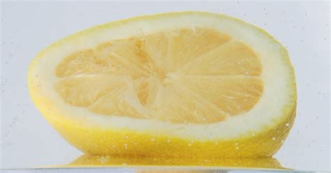 Does Hot Lemon Water Have Any Health Benefits The New York Times