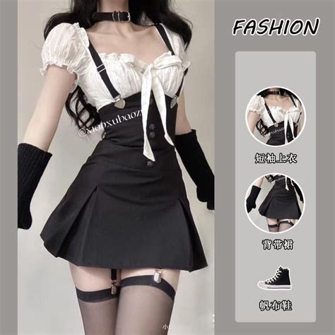 Hot Girl Desire M Tay Ng N Ph H P V I N D Y Eo Phong C Ch Thi T K M Ng H N Nh N H P