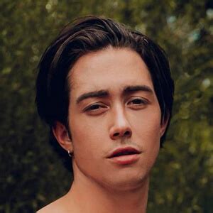 Jordan Gonzalez (TV Actor) - Age, Bio, Family | Famous Birthdays