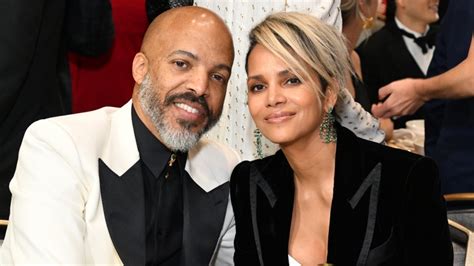 Halle Berry Writes Heartfelt Tribute to Boyfriend Van Hunt After Her