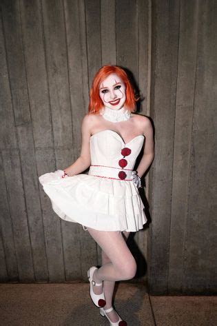 Female Pennywise Cosplay Luscious Hentai Manga Porn