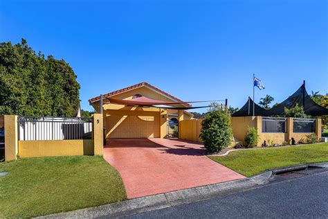 burke crescent mudgeeraba qld  domain