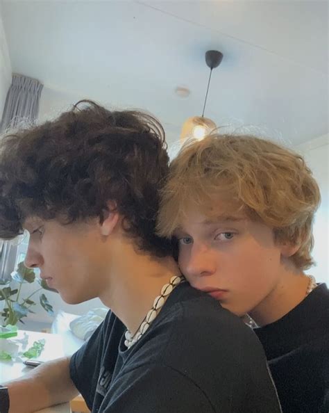 Pin Di Su Bxb Coppie Felici Coppie Carine Ragazzi Gay