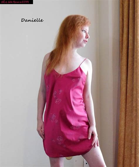 Pretty Hot Pink Satin Shirt Nightgown Nighty Nightie Chemise Slip Sleepwear Floral Sabrina