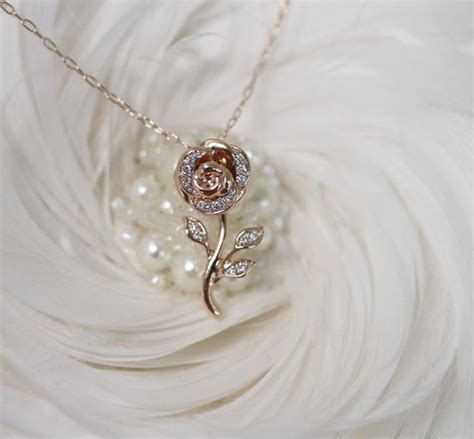 5 Tips for Caring for Gold Jewelry | Greenbrier Pawn