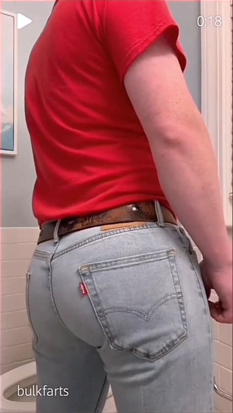 Hot White Muscular Guy Farting For The Camera ThisVid