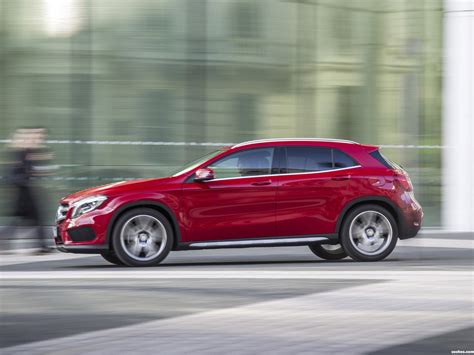 Fotos De Mercedes Clase Gla 250 4matic Amg Sport Package X156 Uk 2014