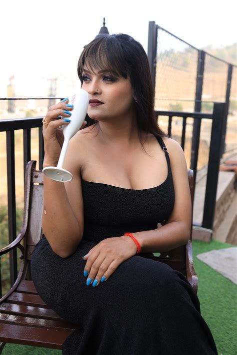 Hot Asian Transwomen Indian Transsexual Escort In Pune