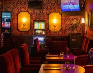 13 Best Places To Karaoke In Las Vegas On And Off The Strip