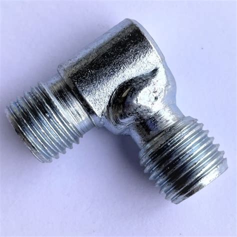 Штуцер угловой S17 соединительный (М14х1.5-М14х1.5), купить в Украине ...