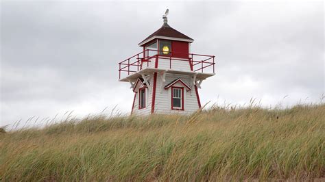 Road Trip to See Prince Edward Island Lighthouses - Pursuits with ...