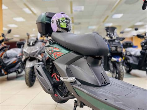 Купить Скутер бензиновый Leopard Samurai 180 в Москве по цене 100000 руб