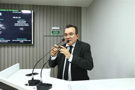 Massilon Cobra Limpeza E Uso Devido Do Terreno Abandonado Onde