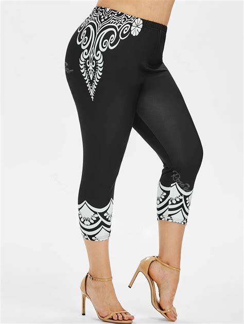 Plus Size High Waisted Print Capri Leggings [51 Off] Rosegal