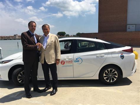 Toyota Motor Italia on LinkedIn: Abbiamo presentato a Venezia il nuovo ...