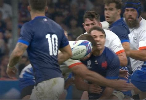 Coupe du monde 2023 Antoine Dupont touché contre la Namibie la