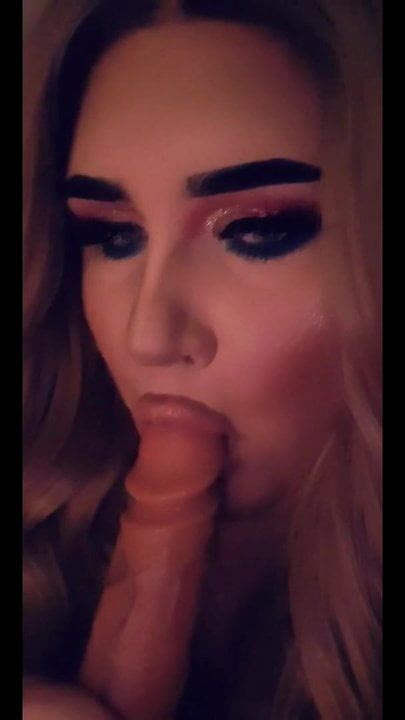 Free Drag Queen Blowjob Shemale Porn Videos Xhamster