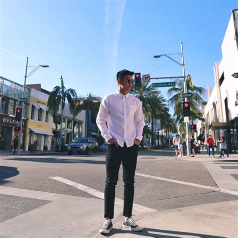 HLV hot nhất MXH Trung Quốc Điển trai cao 1m86 thân hình khiến các cô gái xịt máu mũi