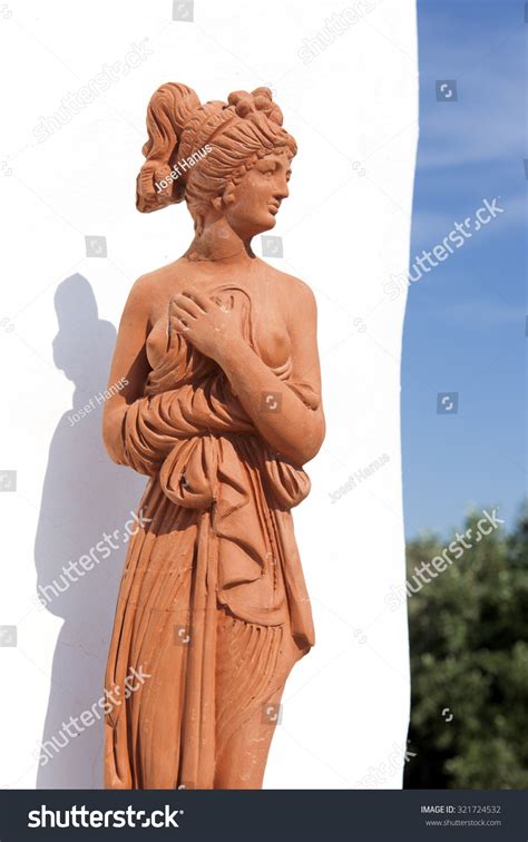 Ancient Statue Nude Greece Woman Stock Photo 321724532 Shutterstock