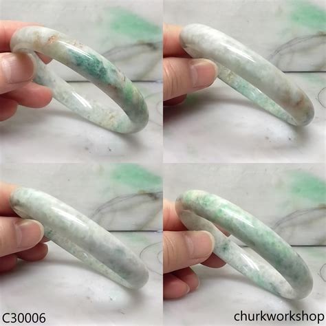 Multi-color jade bangle – Churk Work Shop