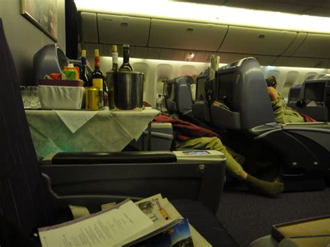 Thai Airways Tg492 Auckland To Bangkok Business Class