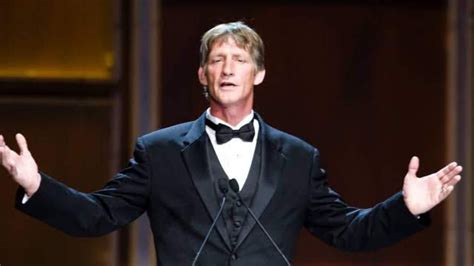 Who Is Kevin Von Erich The Pro Wrestler In Zac Efrons Movie The Iron