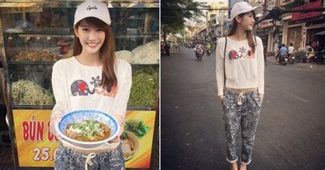 Loạt ảnh du lịch Sài Gòn của hot girl Malaysia khiến fan Việt thích thú