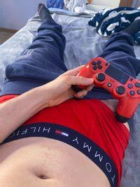 Photos Videos Guys Gaming Naked Page 20 LPSG