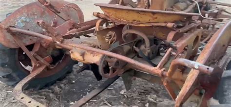 Farmall B Cultivatorplanter Yesterdays Tractors Forums