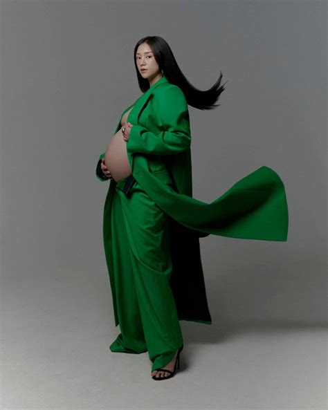 Sao Vi T Ch I L N Ch P Nh B U Ng I Kho C O H H Ng Kh Ng N I Y Ng I Nude