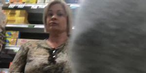 Bbc Bulge Flash White Milf She Loves It Tnaflix