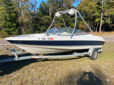 97 Bayliner 2050 Capri New Floor Great Shape Project 1997 For Sale For