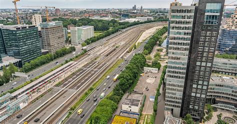 Amsterdam Onderzoekt Maximumsnelheid Van 30 Km U Het Parool