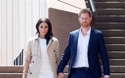 Meghan Markle Meghan Markle Presta Homenagem A Diana Na Primeira