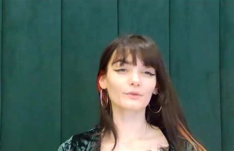 HelenMcCoy Webcam Video Adorable Horny Webcam Girl