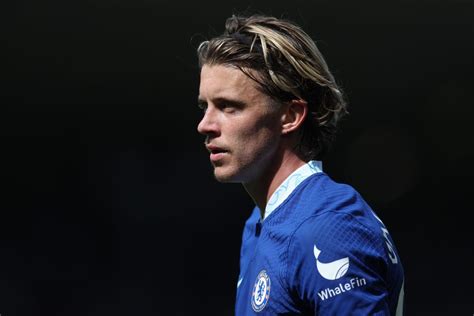 Everton Could Land Doucoure Heir With Conor Gallagher Read Everton